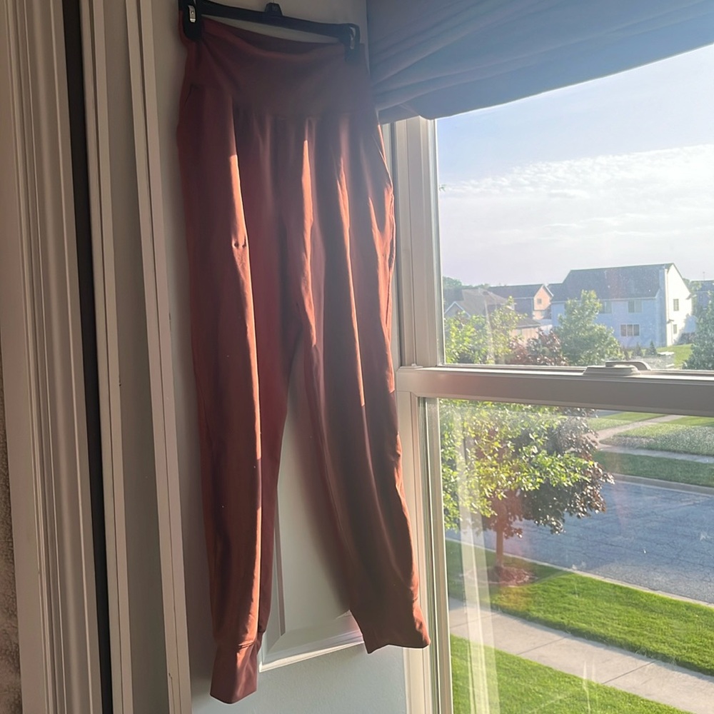 Old Navy Activewear Joggers, burnt orange